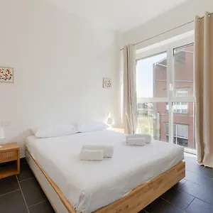  Appartamento Guesthost - Industrial Design Near M4 Tolstoj Italia
